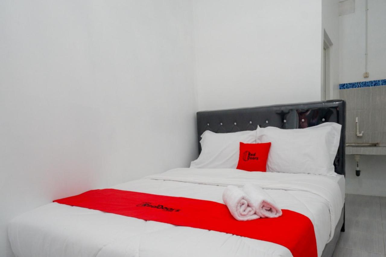 Reddoorz Near Universitas Semarang 2 Alastuwo 外观 照片