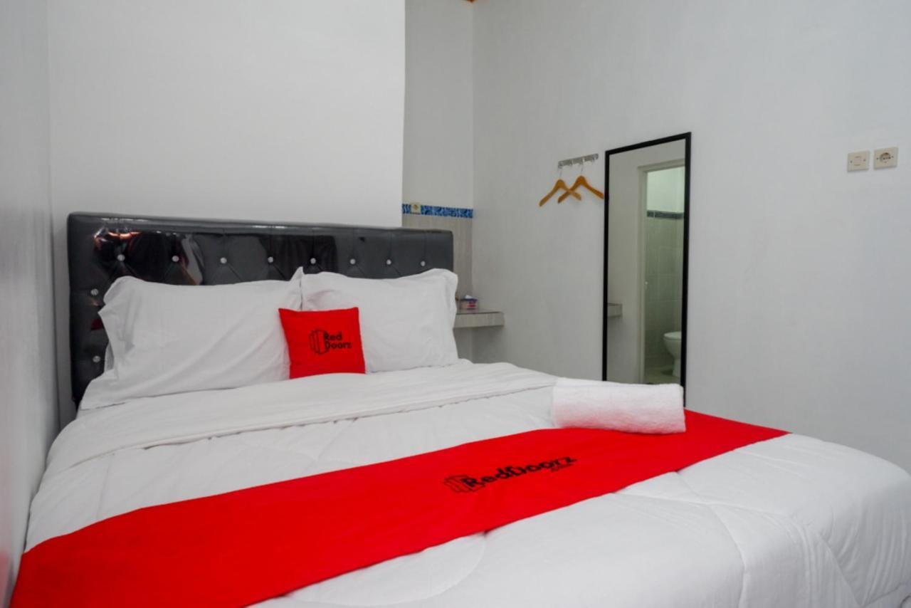 Reddoorz Near Universitas Semarang 2 Alastuwo 外观 照片