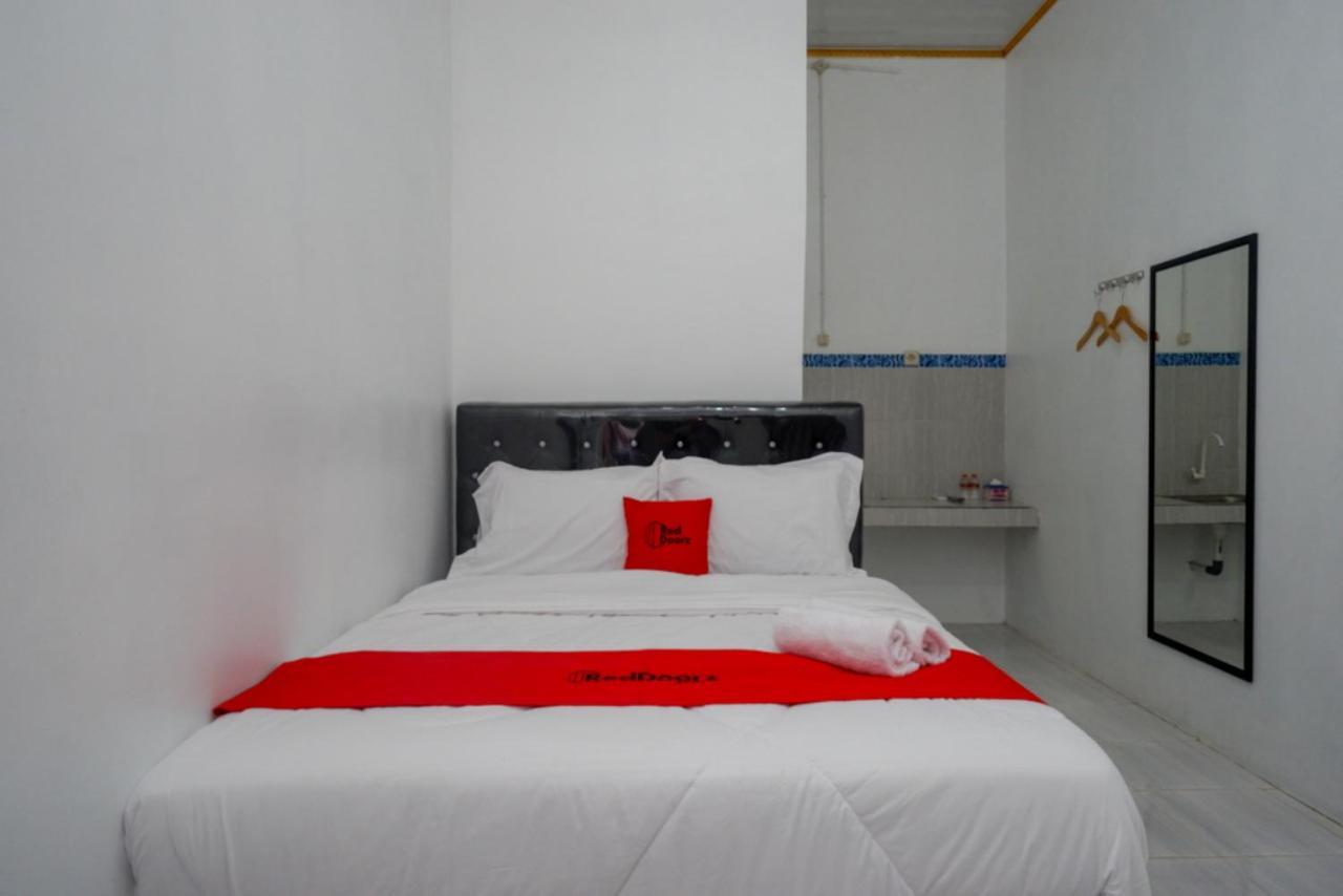 Reddoorz Near Universitas Semarang 2 Alastuwo 外观 照片